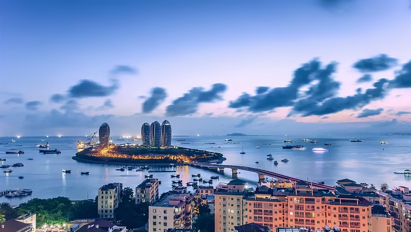 海南自貿港企業首次辦理“零關稅”貨物貸款抵押